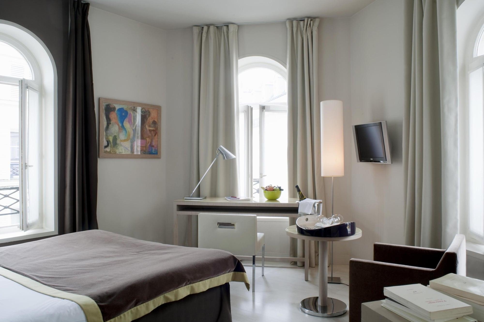 Nh Paris Champs-Elysees Екстер'єр фото
