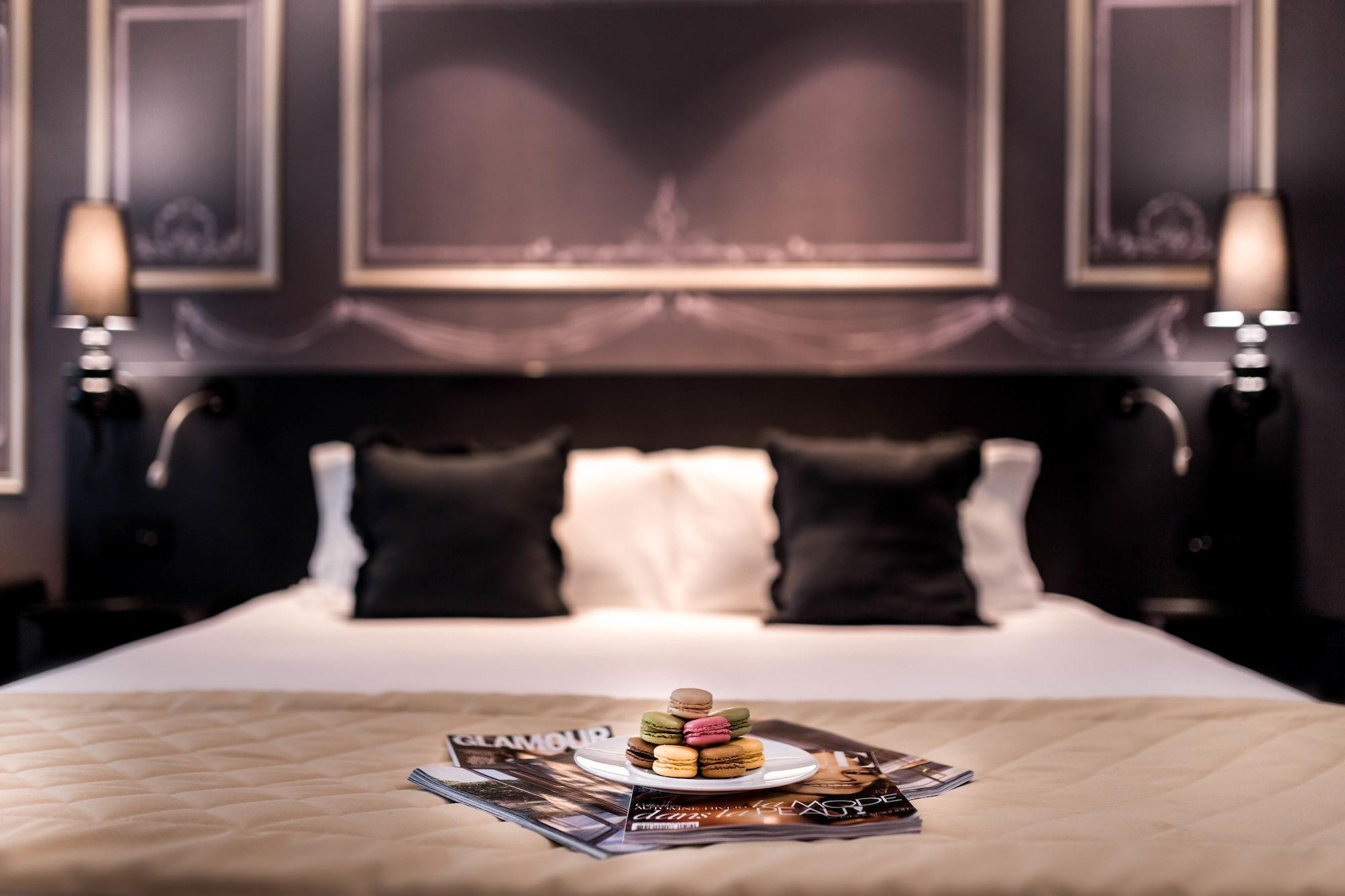 Nh Paris Champs-Elysees Екстер'єр фото