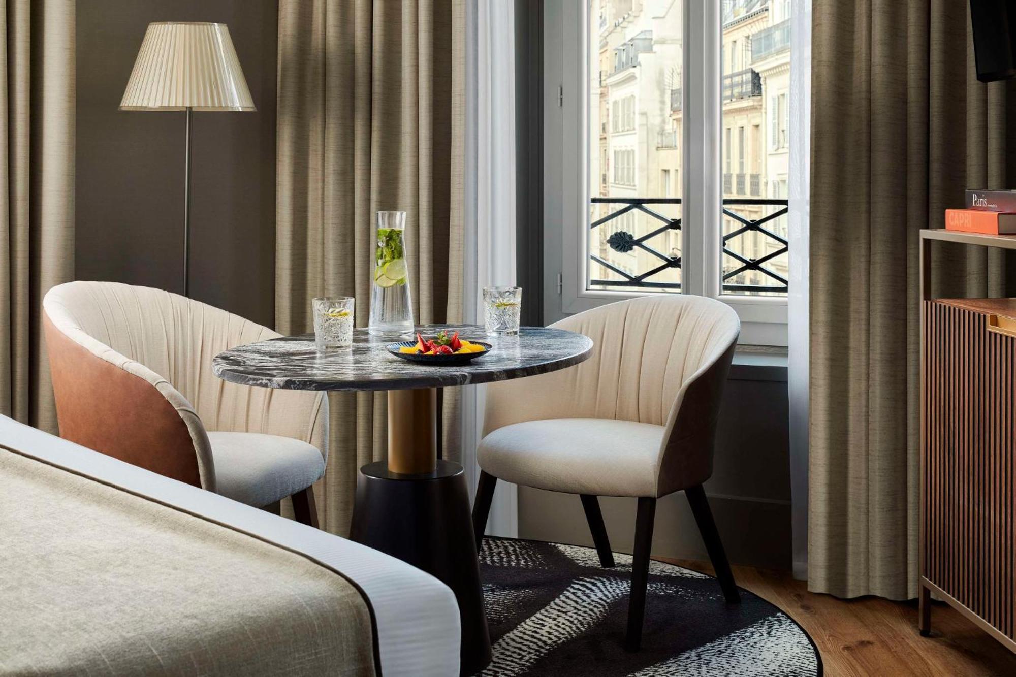 Nh Paris Champs-Elysees Екстер'єр фото
