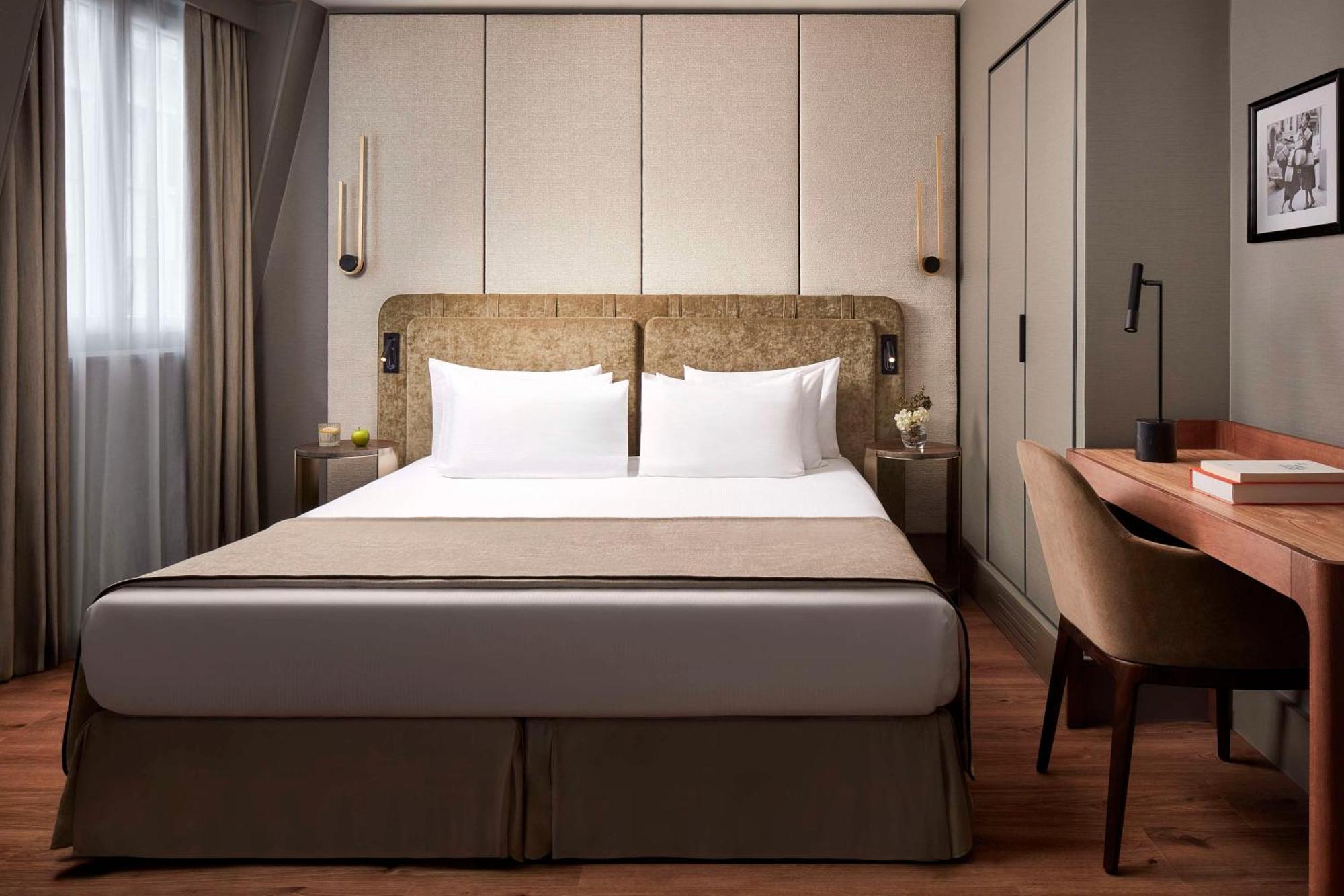 Nh Paris Champs-Elysees Екстер'єр фото